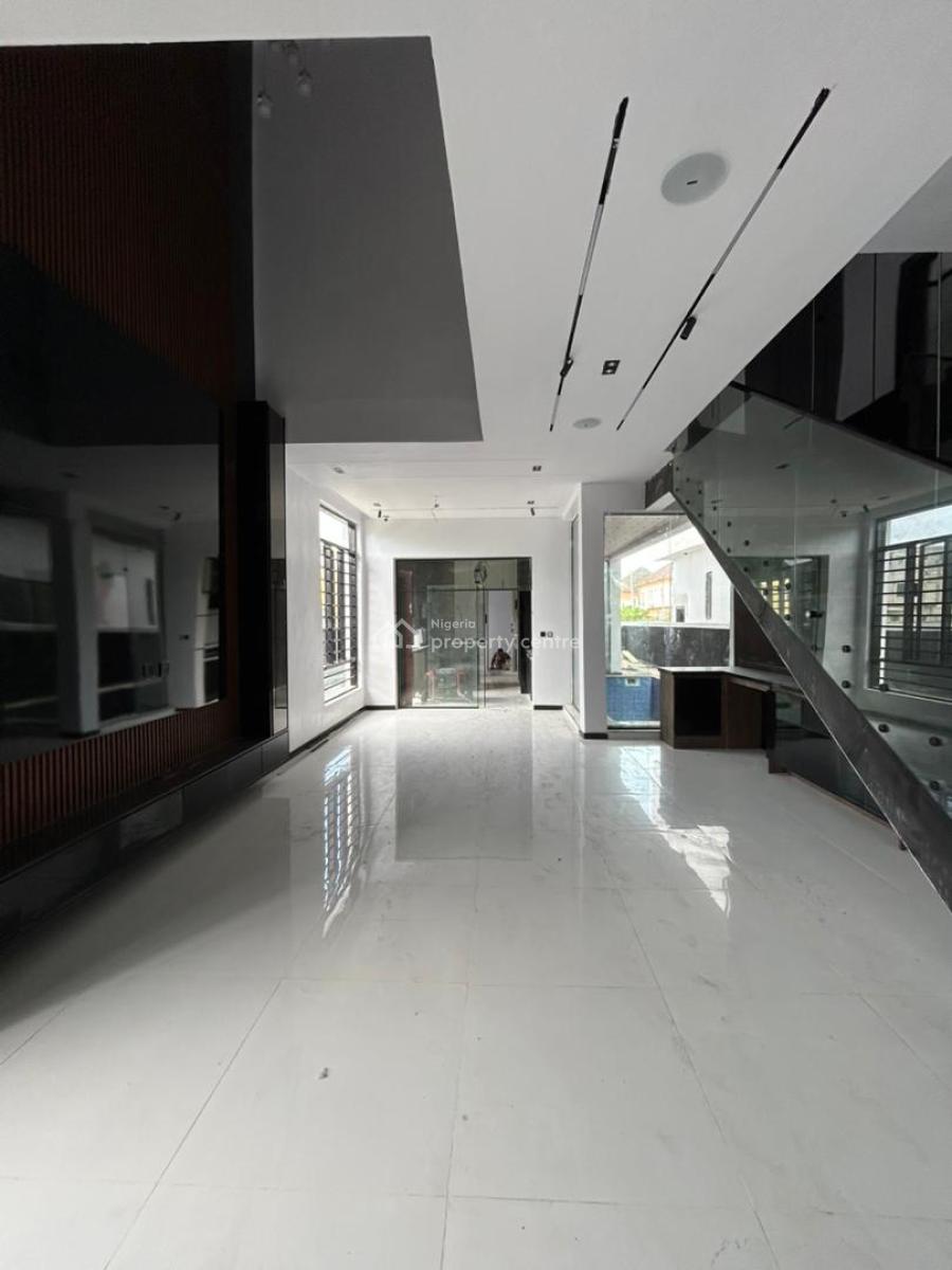 5 Bedroom Detached Duplex with Bq, Ologolo, Lekki, Lagos, Detached Duplex for Sale