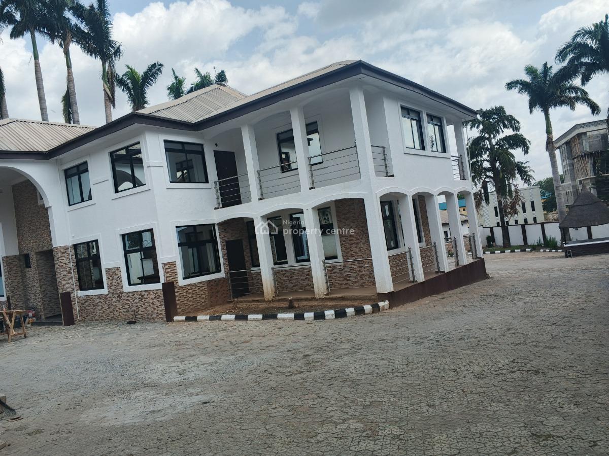 5 Bedrooms Detached Duplex with 2 Bedrooms Guest Chalet and 1 Bedroom, Maitama District, Abuja, Detached Duplex for Rent