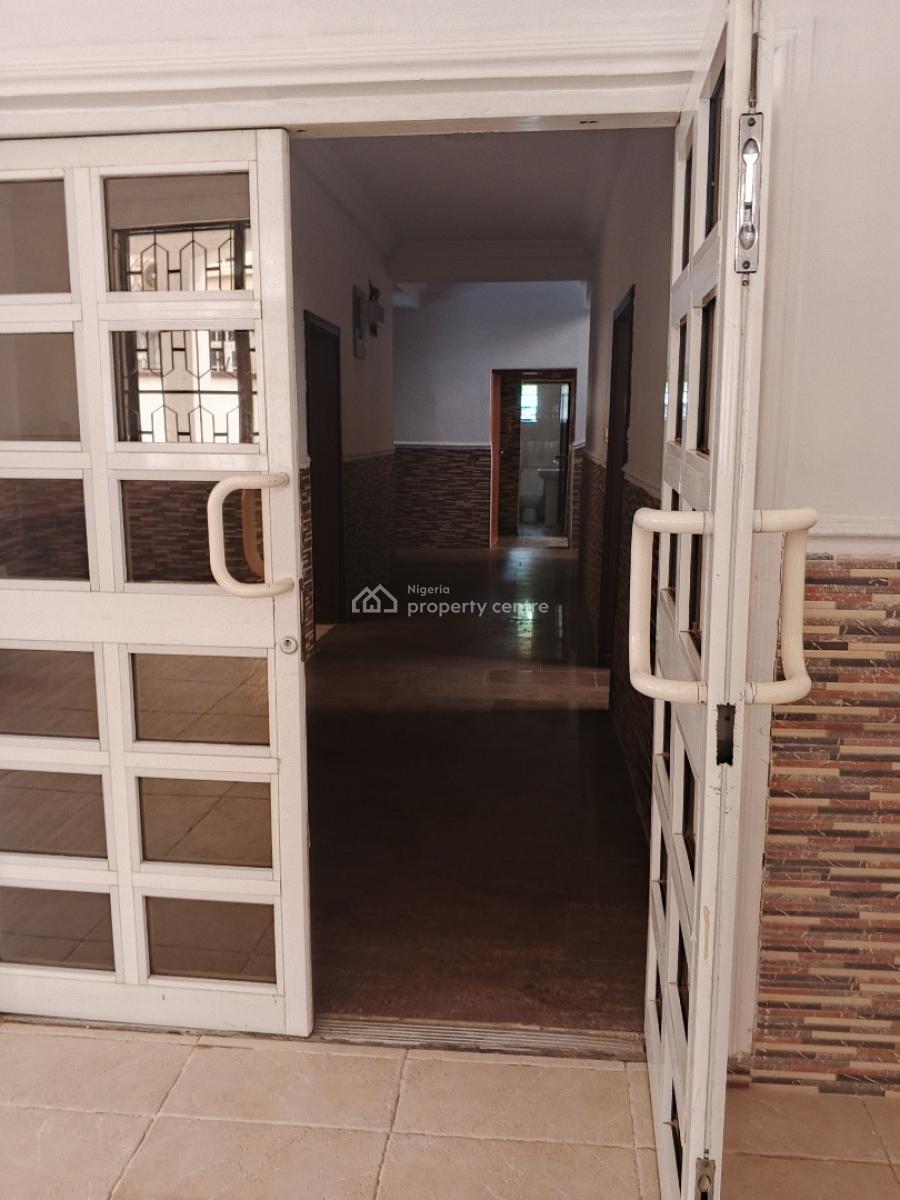 5 Bedrooms Detached Duplex with 2 Bedrooms Guest Chalet and 1 Bedroom, Maitama District, Abuja, Detached Duplex for Rent