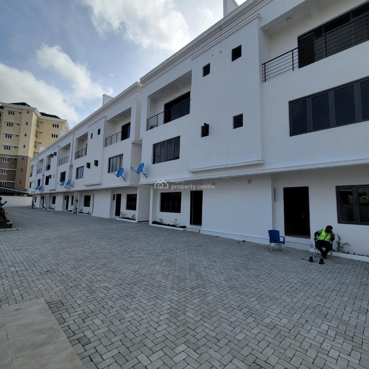 Magnificent 5bedroom Semi Detached Duplex with a Pool,gym,bq, Ikoyi, Lagos, Detached Duplex for Sale