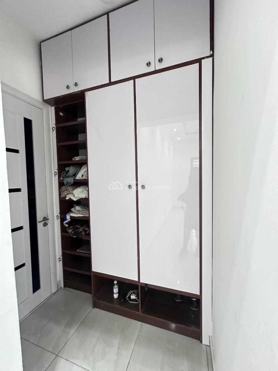 Fully Serviced 3 Bedroom Apartment ( Ground Floor Available), Lekki Phase 1, Lekki, Lagos, Self Contain (single Rooms) for Rent
