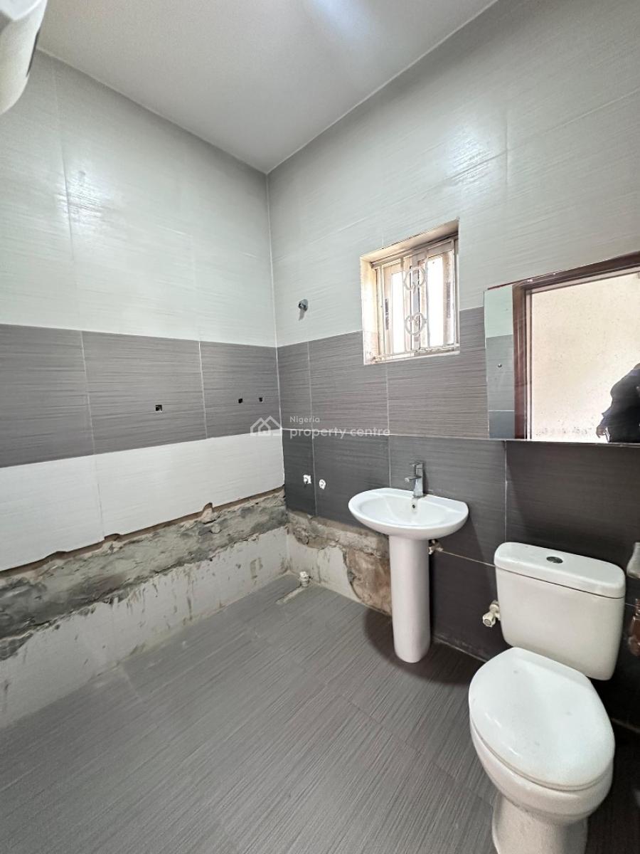 Self Serviced 4 Bedroom Terrace Duplex with Bq, New Road, Lekki, Lagos, Terraced Duplex for Rent