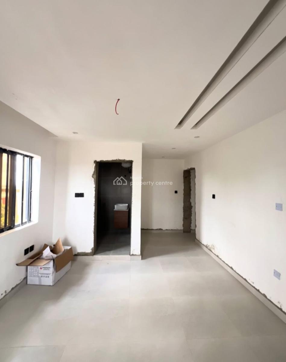 Finished 2 Bedroom Apartment, Adeniyi Jones, Ikeja, Lagos, Block of Flats for Sale