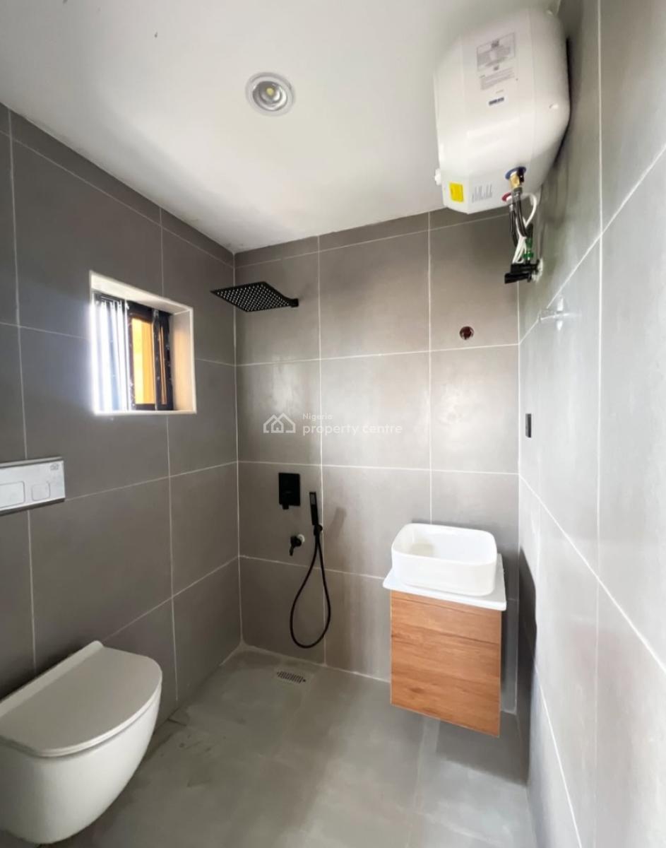 Finished 2 Bedroom Apartment, Adeniyi Jones, Ikeja, Lagos, Block of Flats for Sale