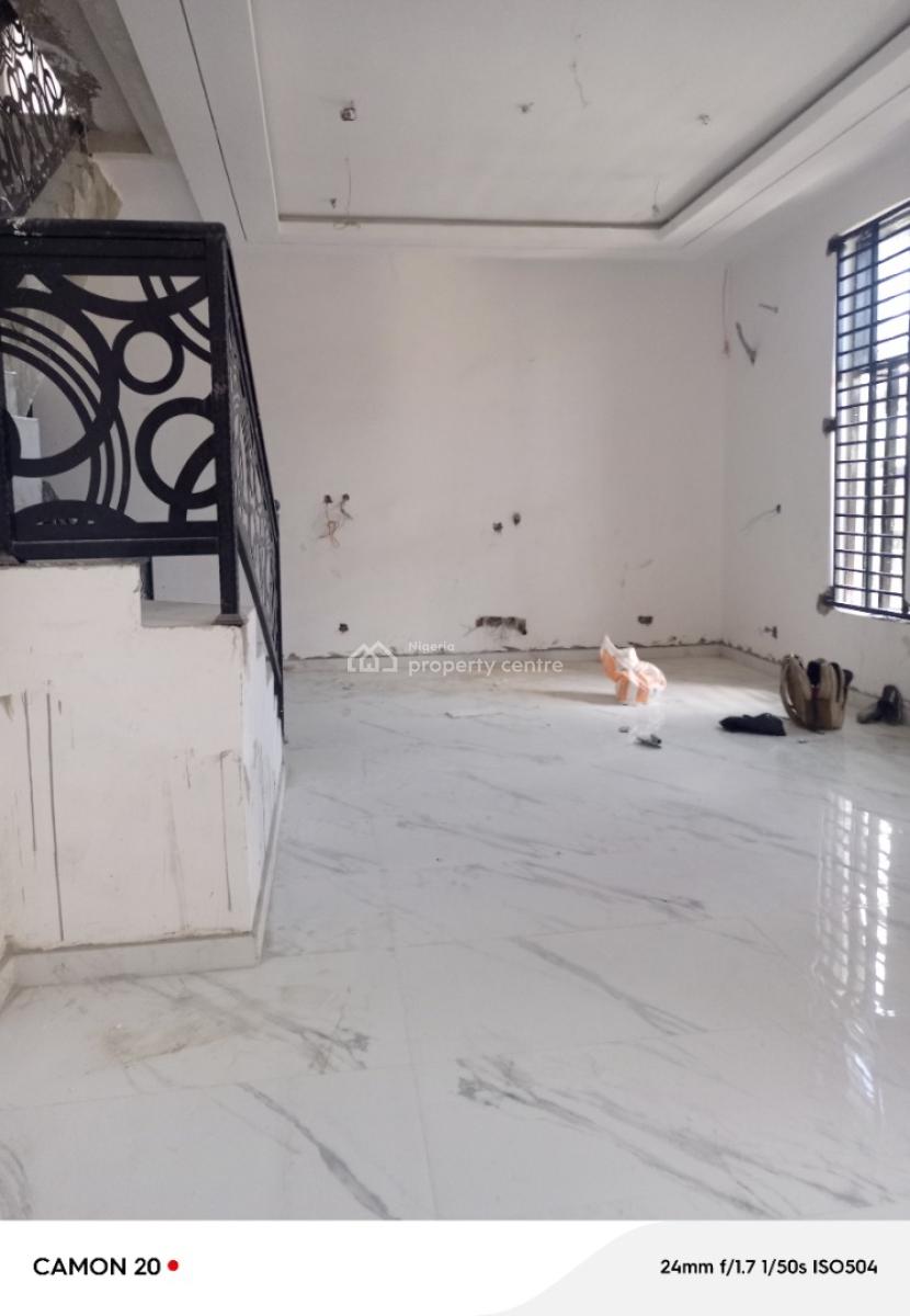 Stunning 4 Bedroom Terrace Duplex with Bq and Spacious Compound.  Lo, Surulere, Lagos, Terraced Duplex for Sale