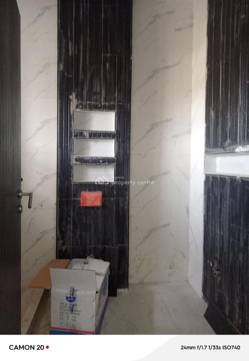 Stunning 4 Bedroom Terrace Duplex with Bq and Spacious Compound.  Lo, Surulere, Lagos, Terraced Duplex for Sale
