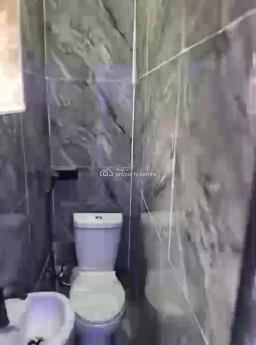 Lovely 2 Bedroom Flat, Gra, Ogudu, Lagos, Flat / Apartment for Rent