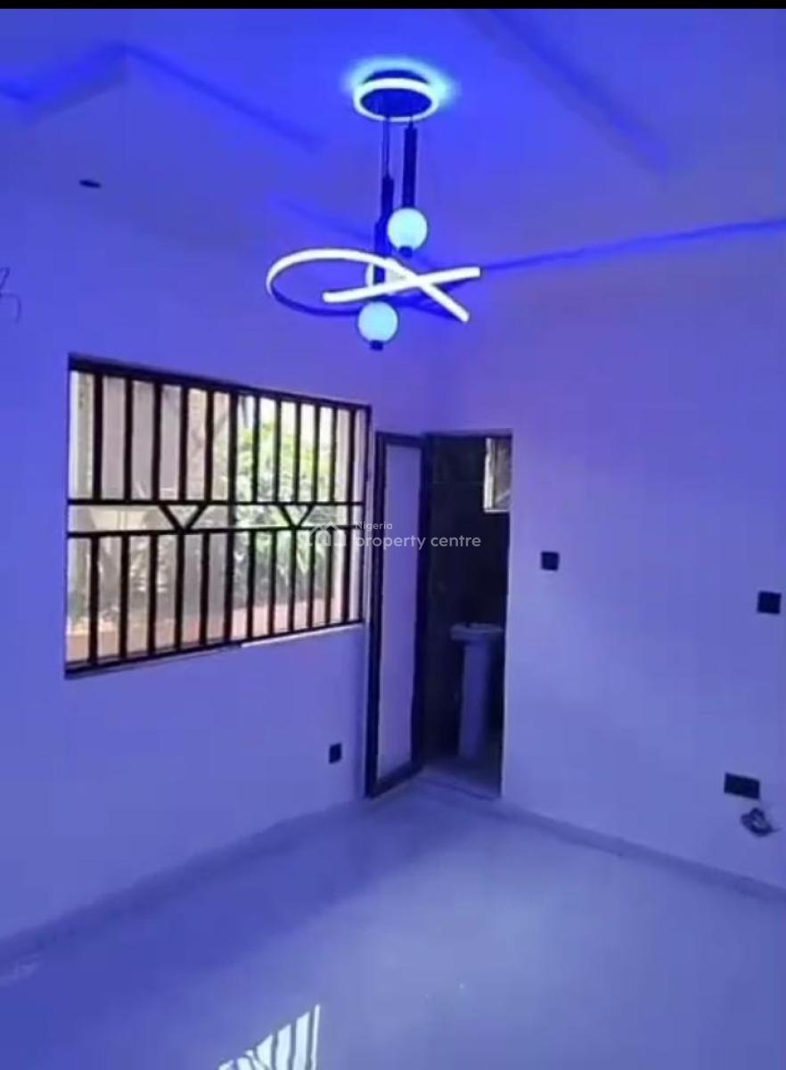 Lovely 2 Bedroom Flat, Gra, Ogudu, Lagos, Flat / Apartment for Rent