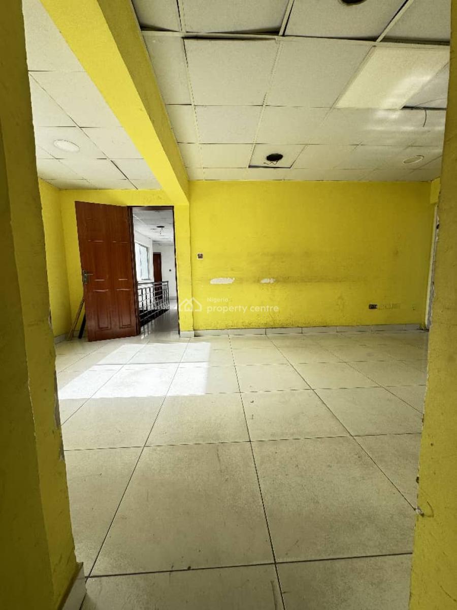 8 Bedroom Detached House with 2 Rooms Bq for Commercial Use, Serene & Secured Neighborhood, Old Ikoyi, Ikoyi, Lagos, Office Space for Sale