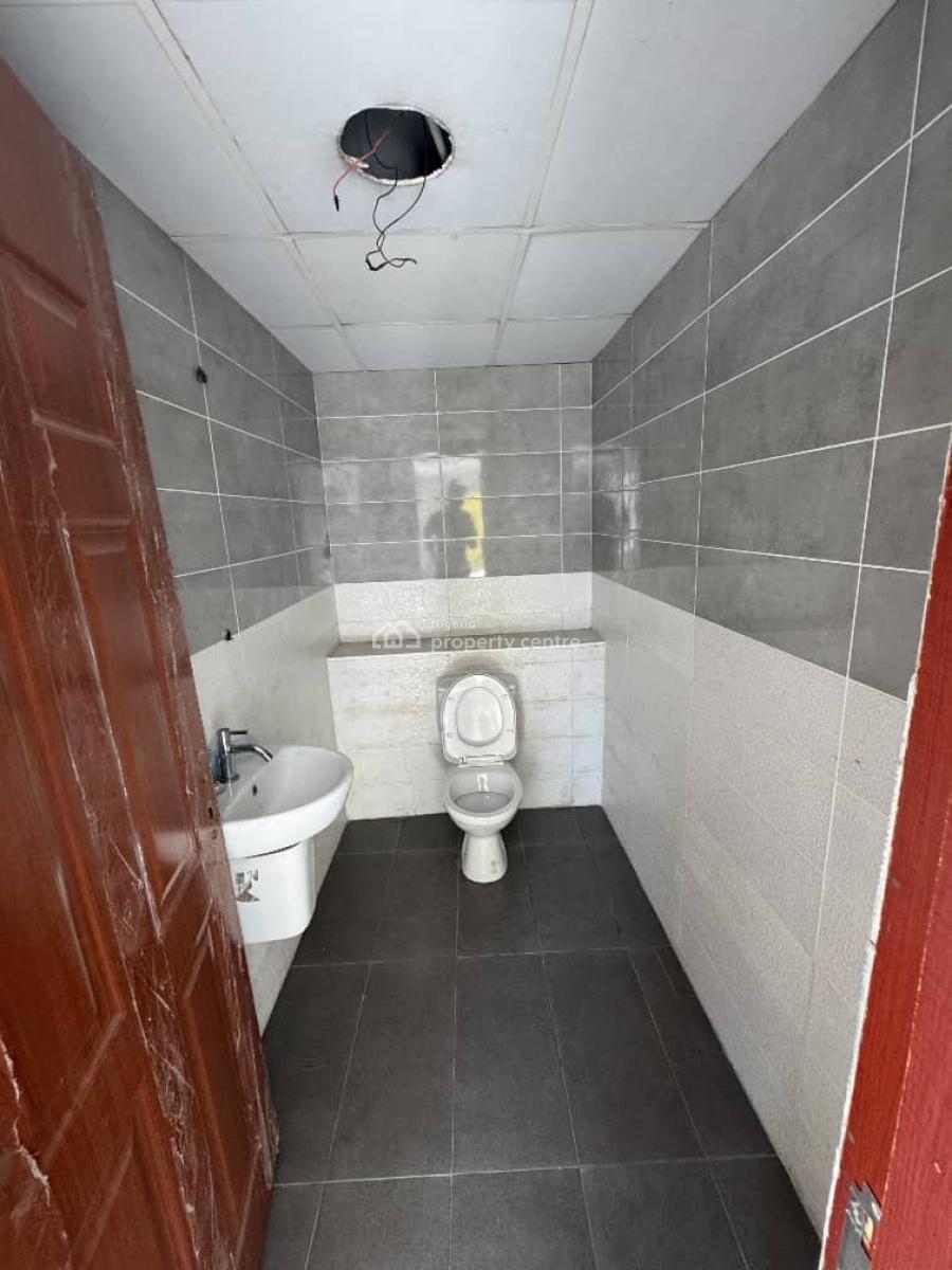 8 Bedroom Detached House with 2 Rooms Bq for Commercial Use, Serene & Secured Neighborhood, Old Ikoyi, Ikoyi, Lagos, Office Space for Sale