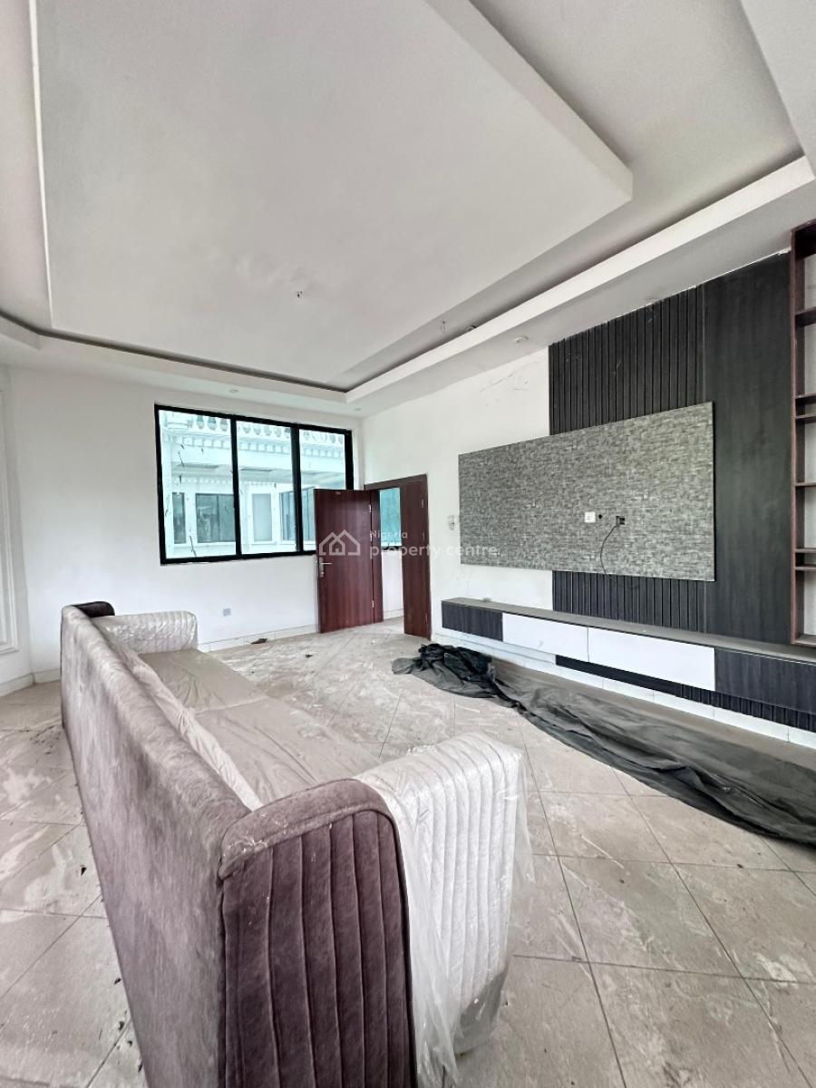 Fully Serviced 1 Bedroom Apartment with Pool, Relaxation Park & Plygrd, Eleganza Estate, Lekki, Lagos, Mini Flat (room and Parlour) for Rent