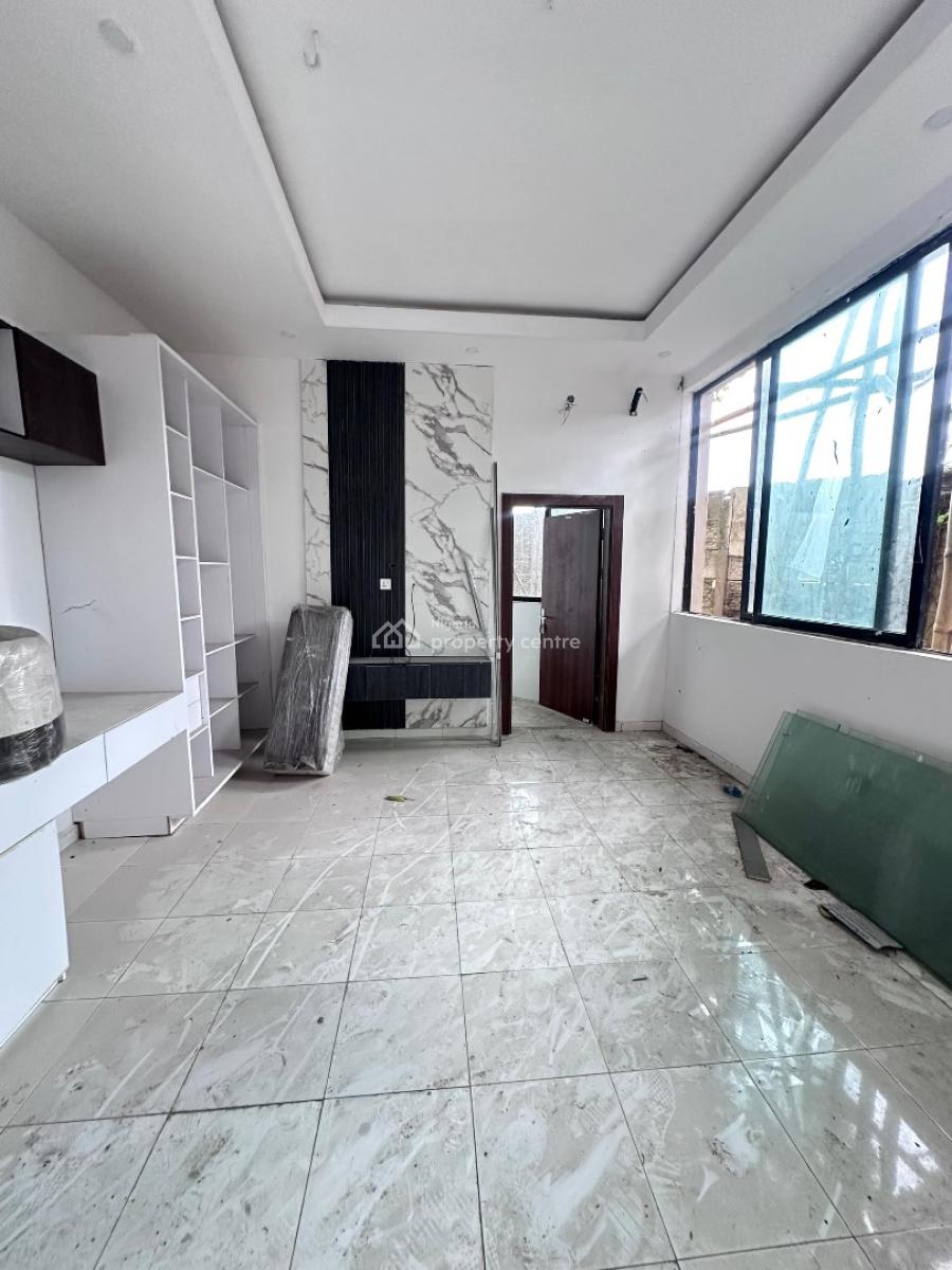 Fully Serviced 1 Bedroom Apartment with Pool, Relaxation Park & Plygrd, Eleganza Estate, Lekki, Lagos, Mini Flat (room and Parlour) for Rent