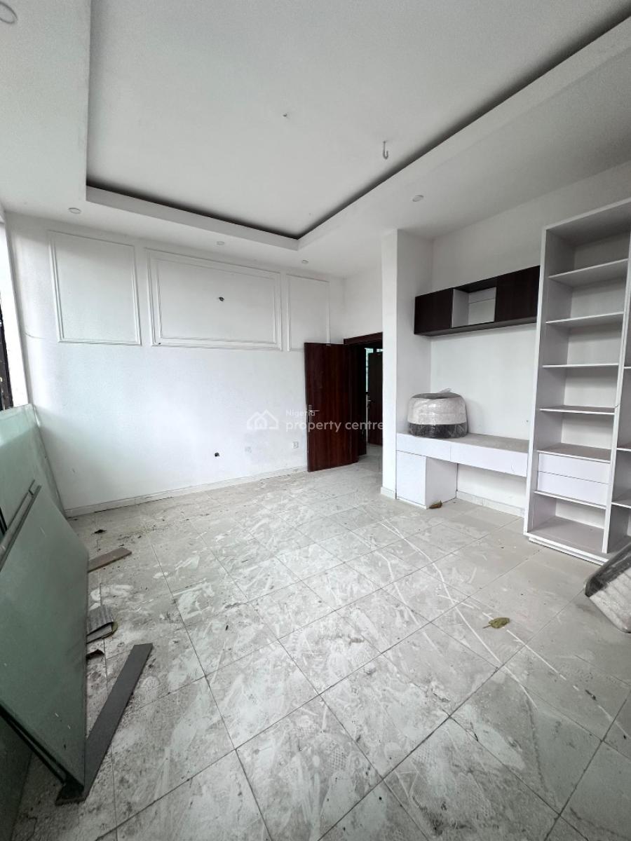 Fully Serviced 1 Bedroom Apartment with Pool, Relaxation Park & Plygrd, Eleganza Estate, Lekki, Lagos, Mini Flat (room and Parlour) for Rent
