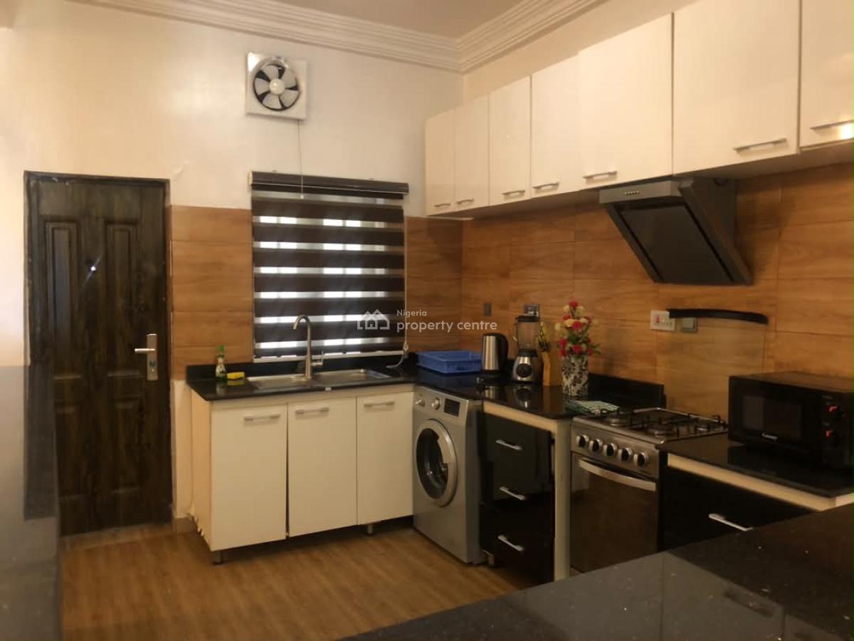 6 Units of 3 Bedroom Apartment, Osapa London, Lekki, Lagos, Flat / Apartment for Rent