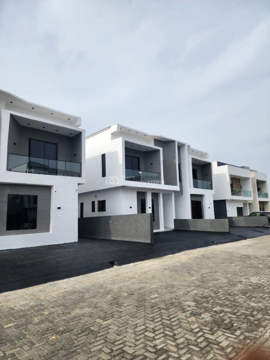 Luxury Spacious 4 Bedroom Duplex with Spacious Bq, Aburaham Adesanya, Ajah, Lagos, Detached Duplex for Sale