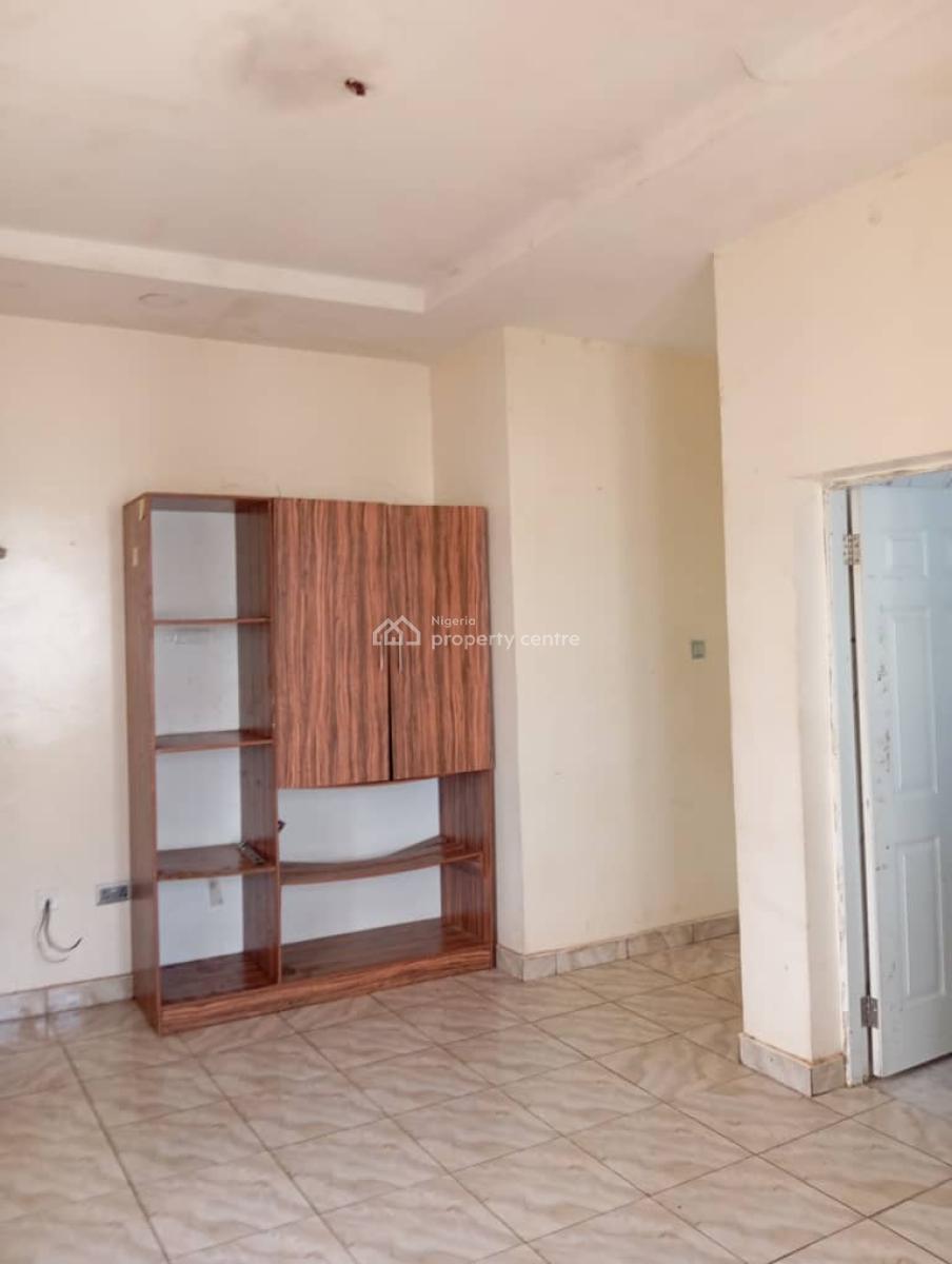 Brand New 2 Bedrooms Flat, All Floors Available, By American International School, Garki, Abuja, Flat / Apartment for Rent