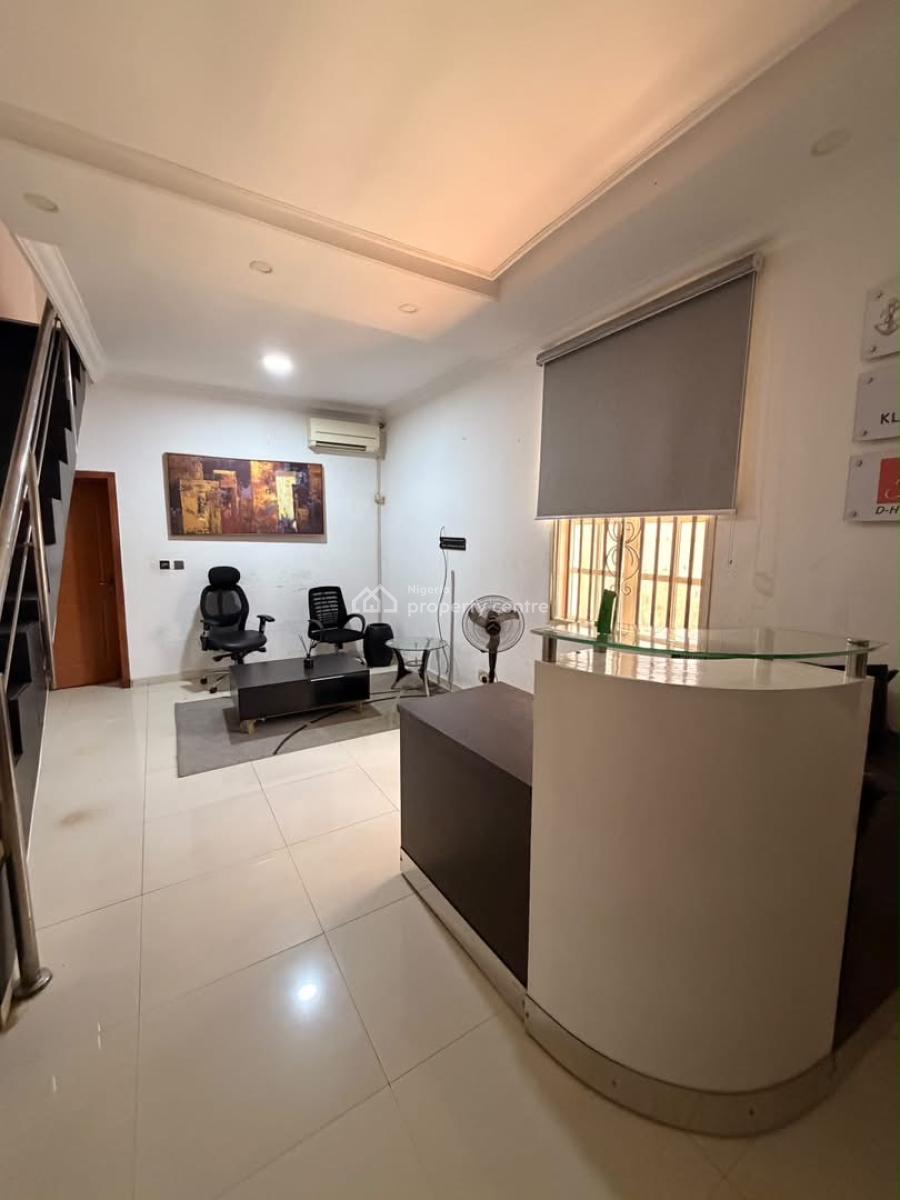 Self Serviced Office Space Available in Lekki Phase 1, Lekki Phase 1, Lekki, Lagos, Office Space for Rent