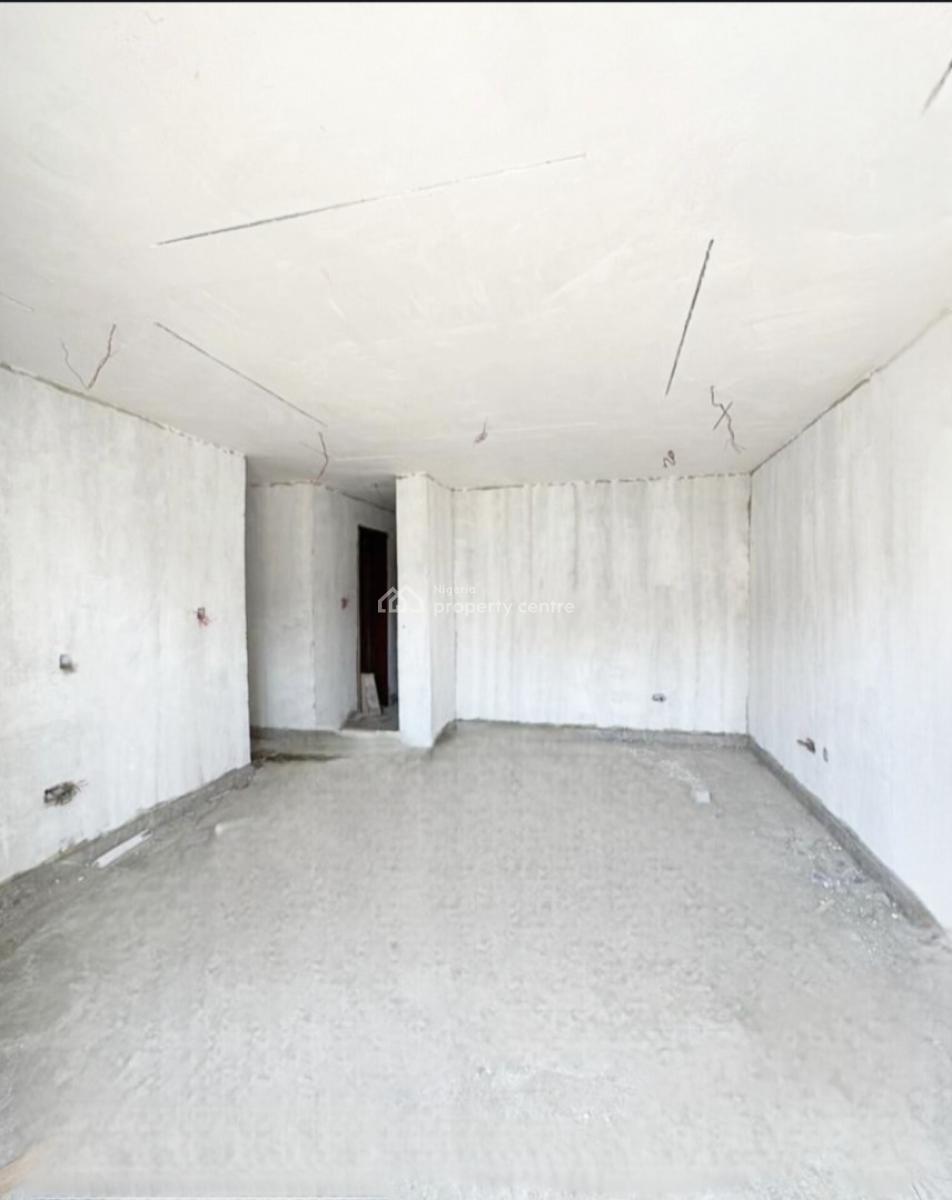 2 Bedroom Apartment with Bq, Yaba, Lagos, Block of Flats for Sale