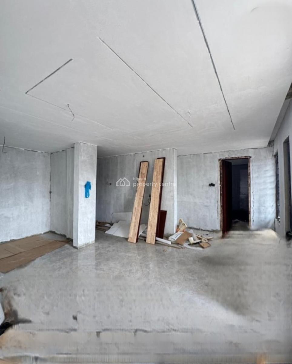2 Bedroom Apartment with Bq, Yaba, Lagos, Block of Flats for Sale
