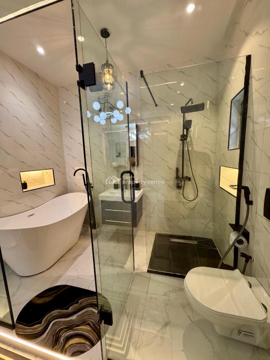 Lovely 1 Bedroom Bedroom Stand Alone Apartment with Smart Lock, Lekki Phase 1, Lekki, Lagos, Flat / Apartment Short Let