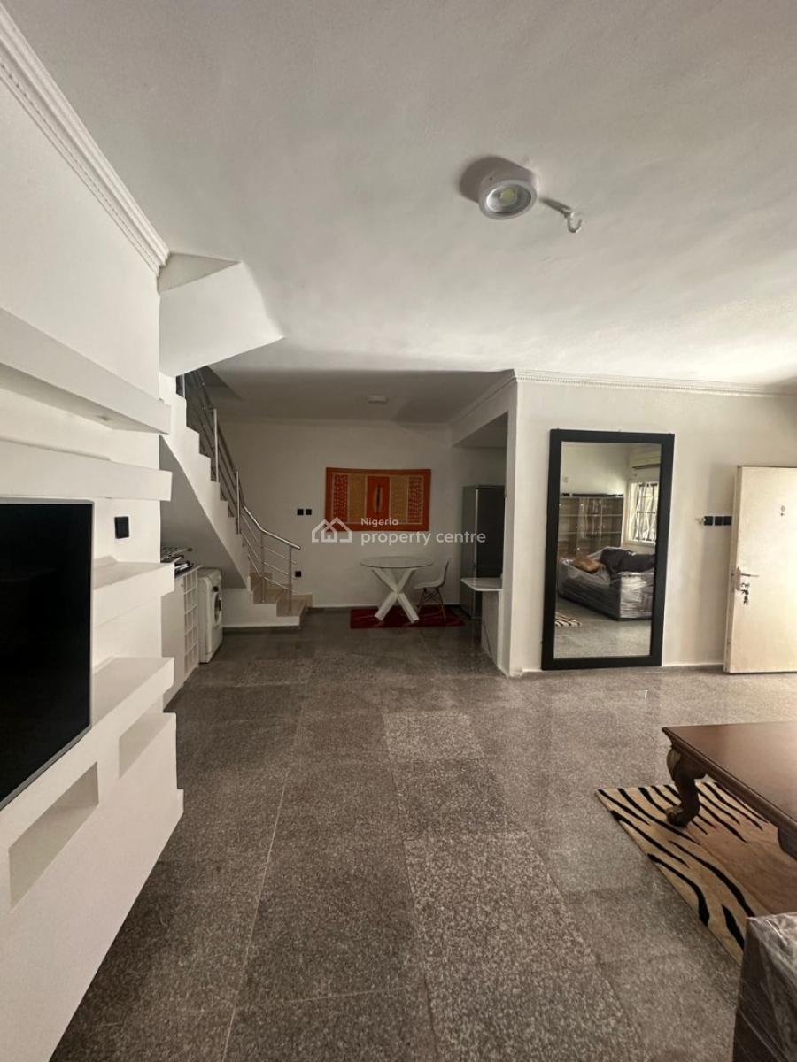 Clean & Spacious Newly Renovated Unfurnished 2-bedroom Terrace with Sw, Ikoyi, Lagos, Terraced Duplex for Rent
