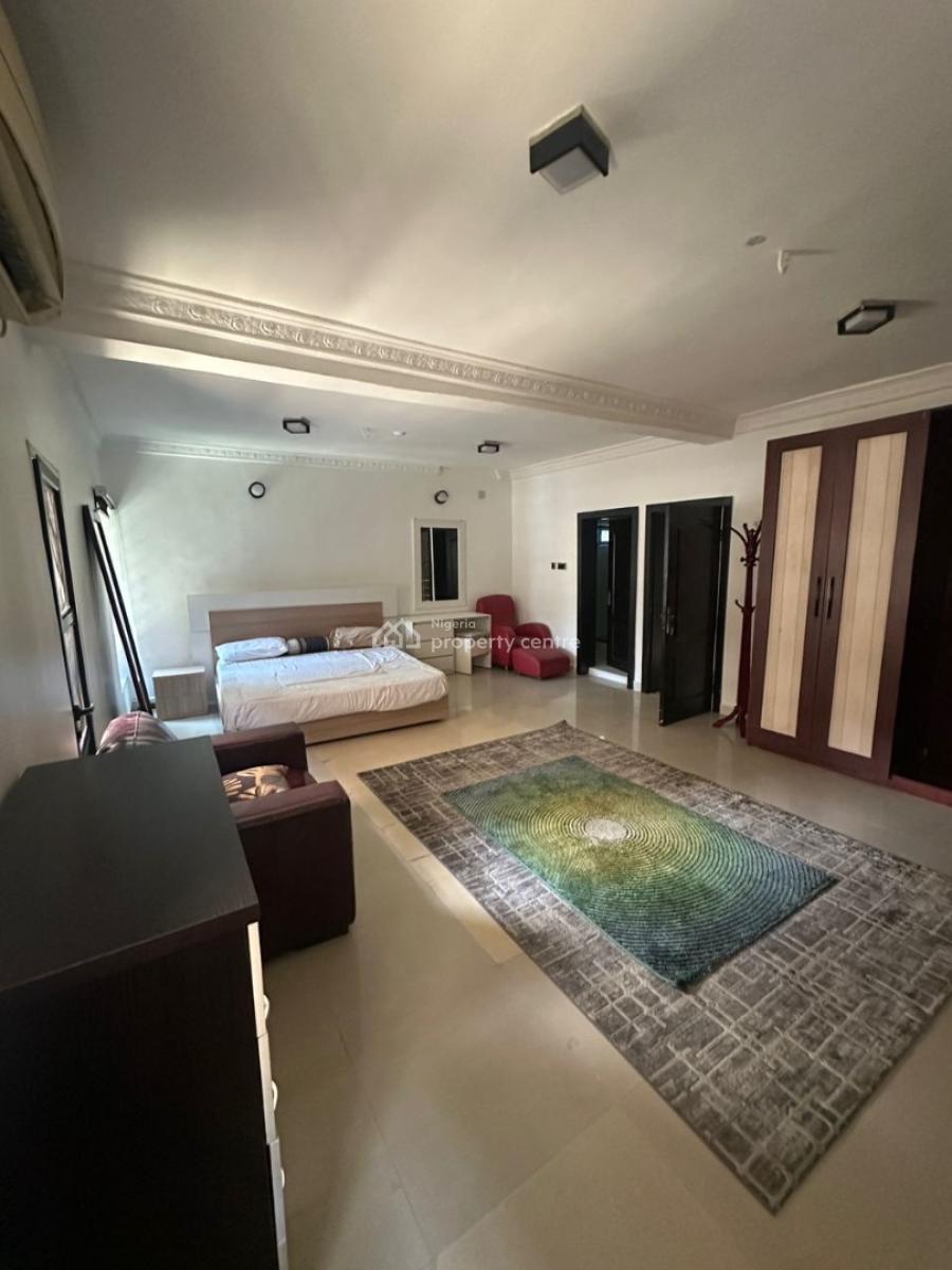 Clean & Spacious Newly Renovated Unfurnished 2-bedroom Terrace with Sw, Ikoyi, Lagos, Terraced Duplex for Rent