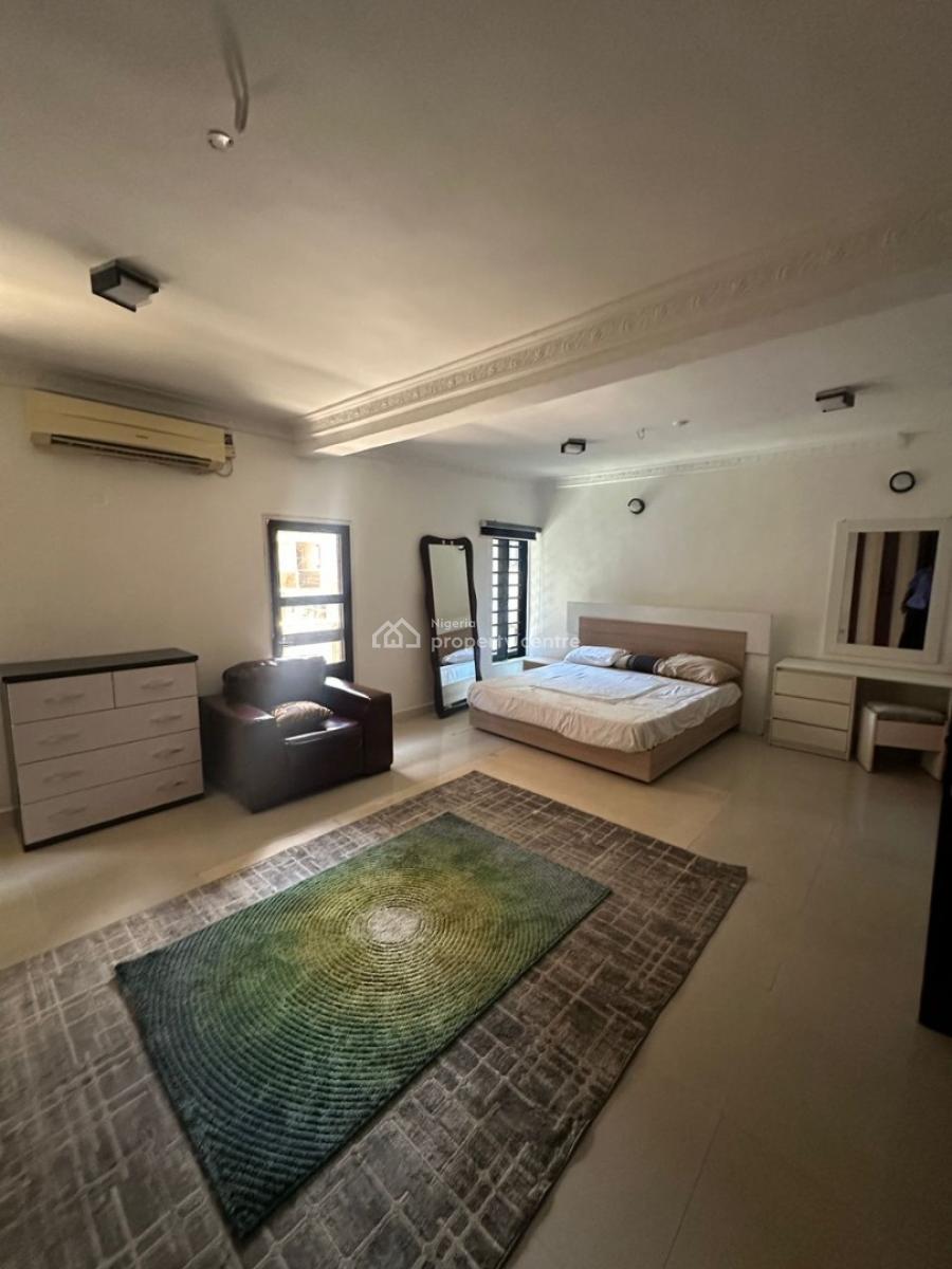 Clean & Spacious Newly Renovated Unfurnished 2-bedroom Terrace with Sw, Ikoyi, Lagos, Terraced Duplex for Rent