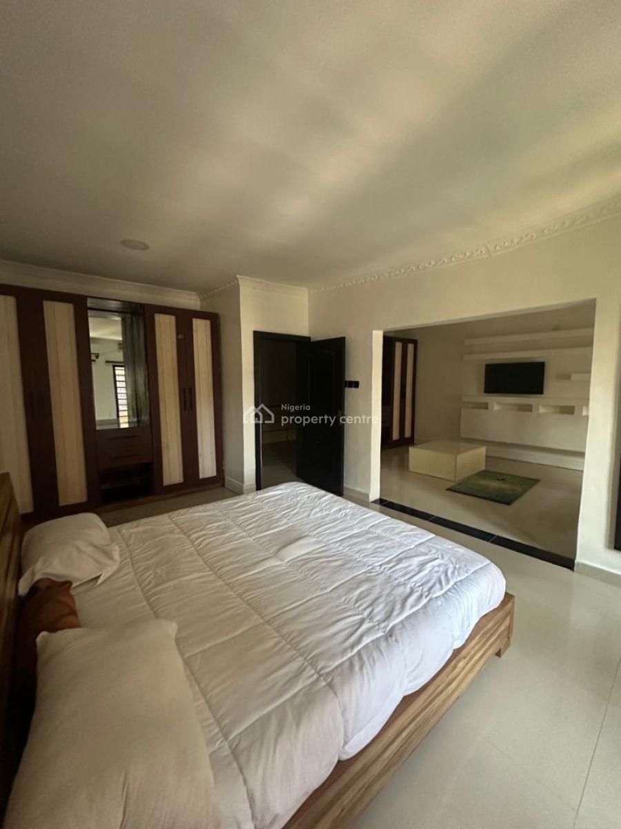 Clean & Spacious Newly Renovated Unfurnished 2-bedroom Terrace with Sw, Ikoyi, Lagos, Terraced Duplex for Rent
