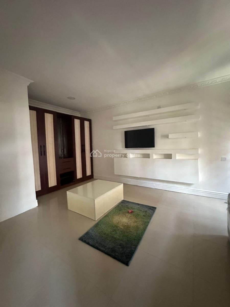 Clean & Spacious Newly Renovated Unfurnished 2-bedroom Terrace with Sw, Ikoyi, Lagos, Terraced Duplex for Rent