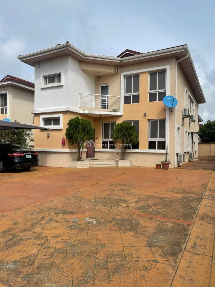 Well-finished and Fully Furnished 4-bedroom Detached House with 1-room, Osapa London, Lekki, Lagos, Detached Duplex for Rent