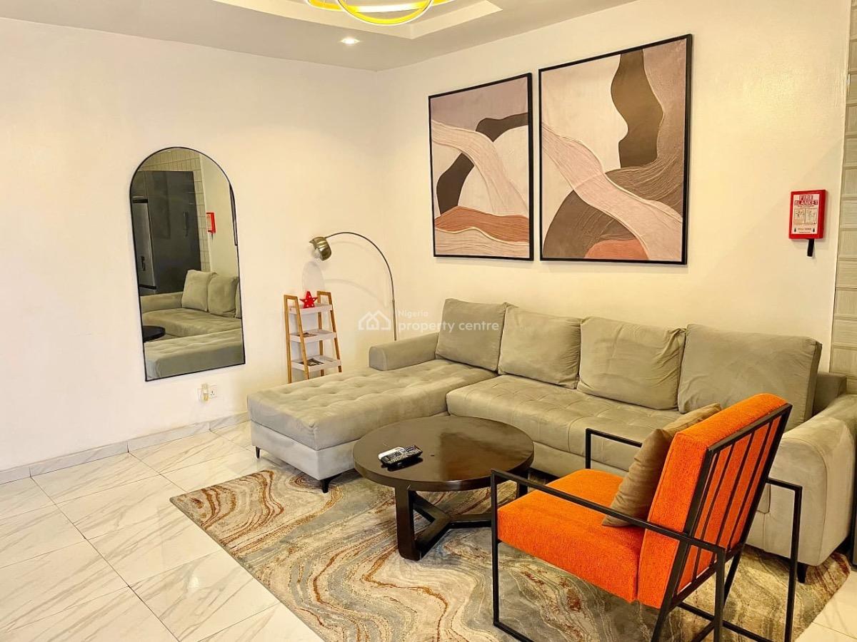 Nicely Furnished Two Bedroom Maisonette Penthouse, Lekki Phase 1, Lekki, Lagos, Flat / Apartment Short Let