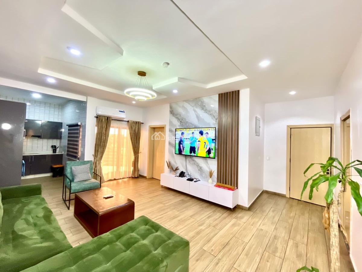 Nicely Furnished 1 Bedroom Maisonette Penthouse, Lekki Expressway, Lekki, Lagos, Flat / Apartment Short Let
