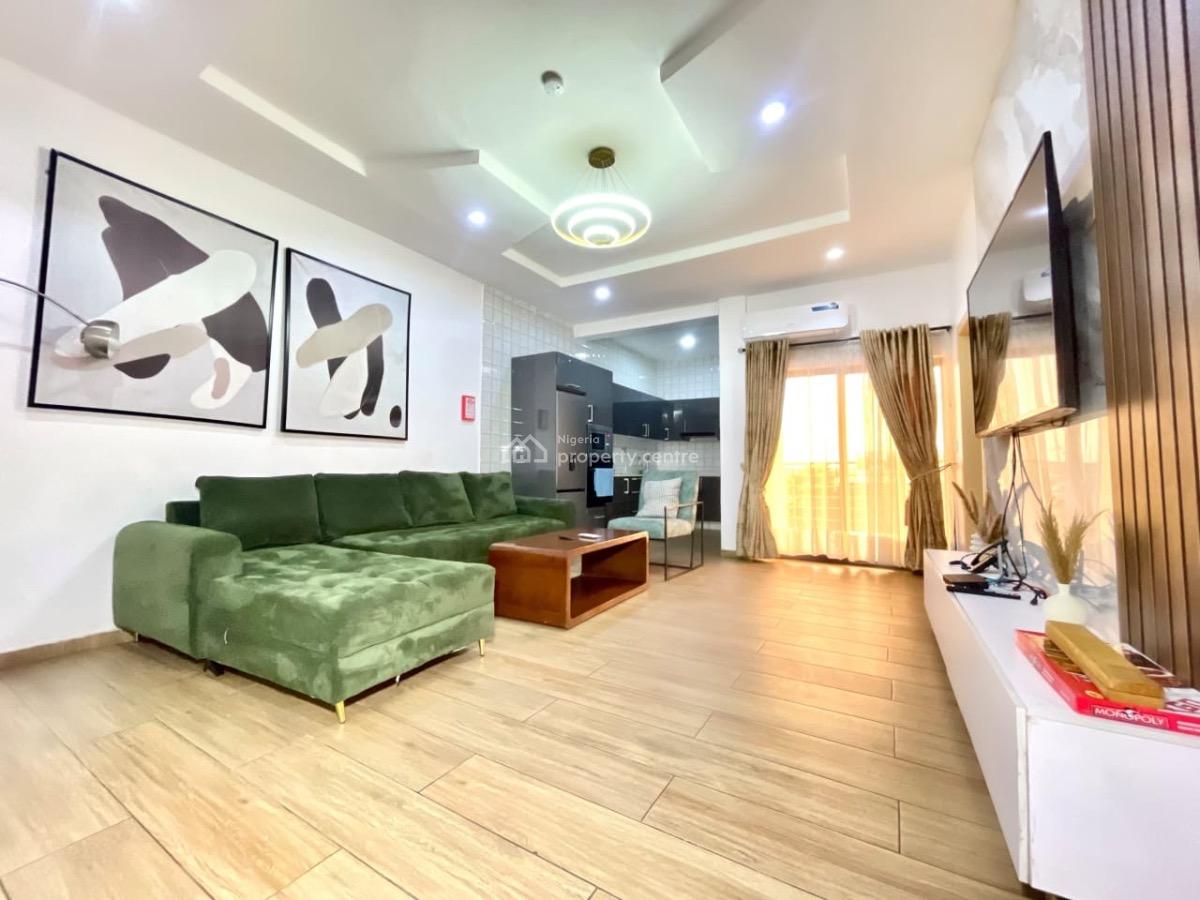 Nicely Furnished 1 Bedroom Maisonette Penthouse, Lekki Expressway, Lekki, Lagos, Flat / Apartment Short Let