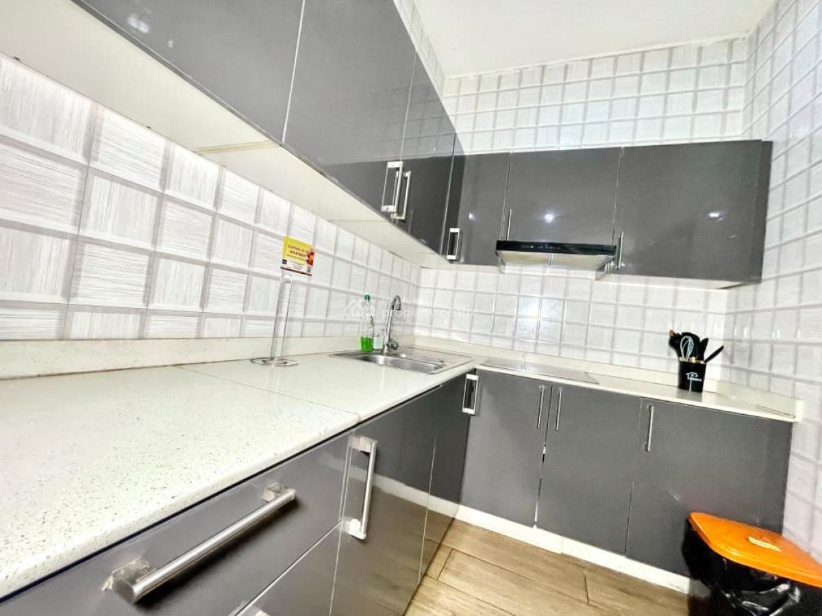 Nicely Furnished 1 Bedroom Maisonette Penthouse, Lekki Expressway, Lekki, Lagos, Flat / Apartment Short Let