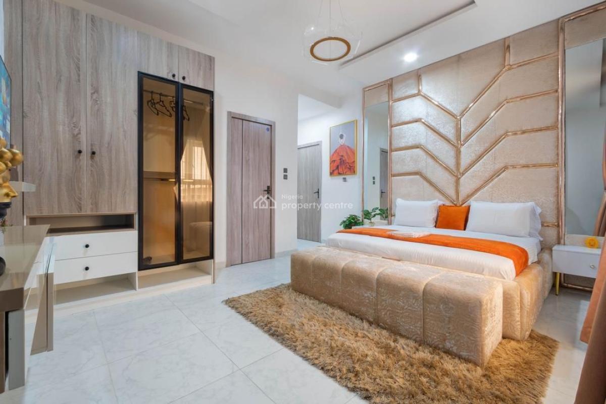 Nicely Furnished Three Bedroom Maisonette Penthouse in Lekki Phase 1, Lekki Phase 1, Lekki, Lagos, House Short Let