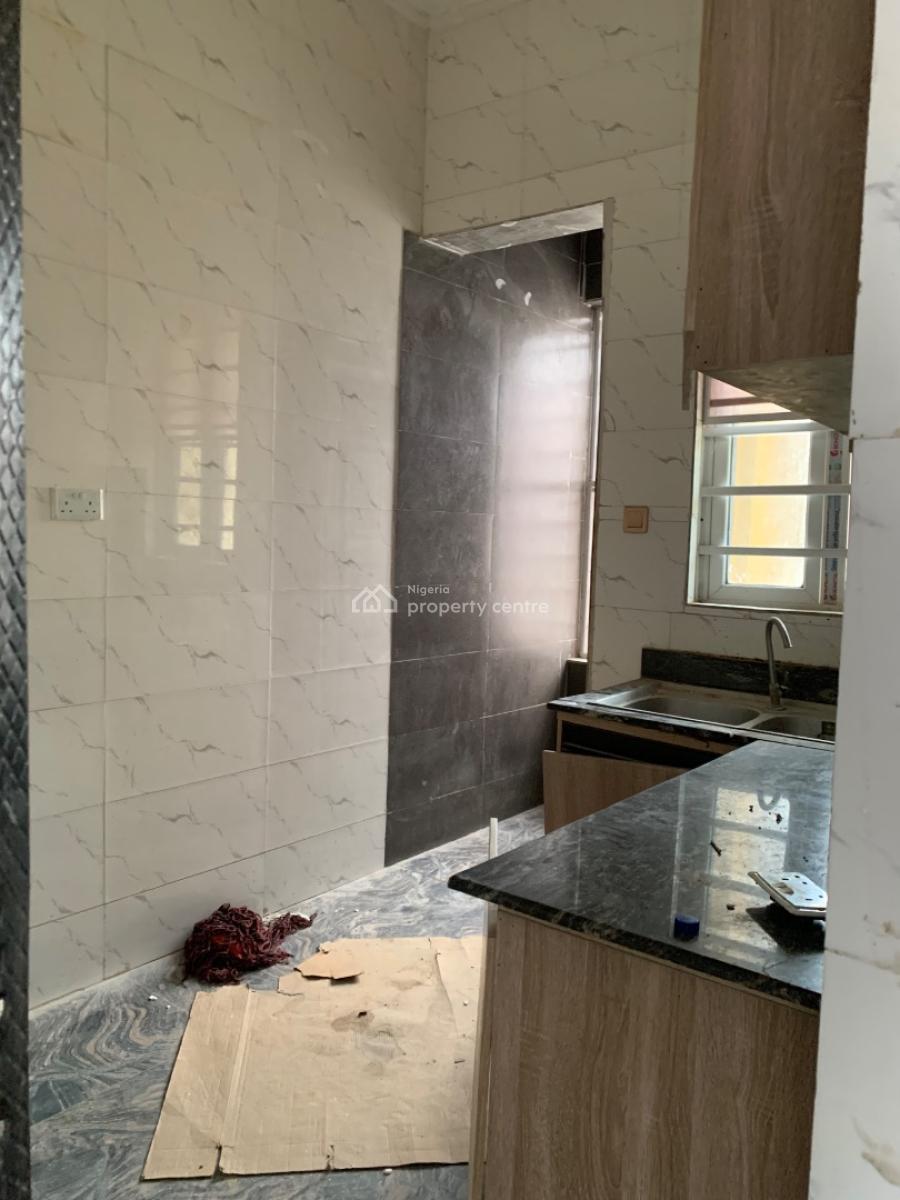 Spacious and Newly Renovated Room Selfcon Upstairs, Seaside Estate, Badore, Ajah, Lagos, Self Contain (single Rooms) for Rent