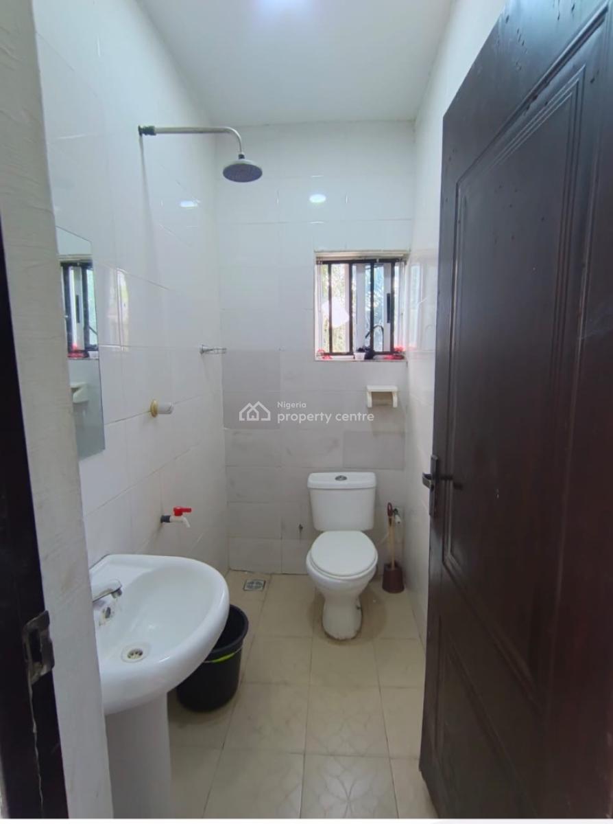 Clean 2 Bedroom Upstairs, Lbs, Sangotedo, Ajah, Lagos, Flat / Apartment for Rent