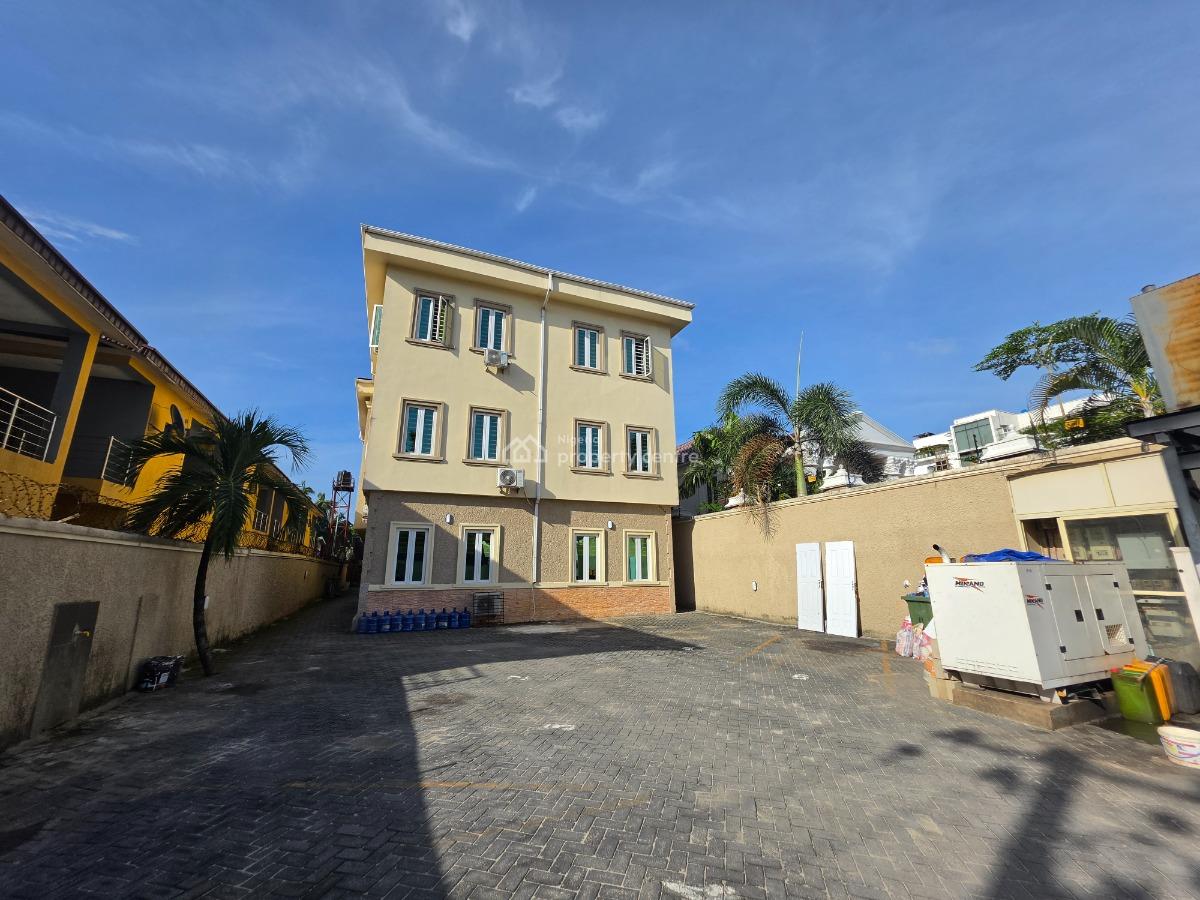 Well Maintained and Newly Renovated 3 Bedroom Serviced Flat with Bq, Off Bourdillon Road, Old Ikoyi, Ikoyi, Lagos, Flat / Apartment for Sale