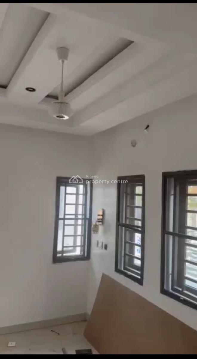Standard 2 Bedroom Apartment, Gwarinpa, Abuja, Flat / Apartment for Rent