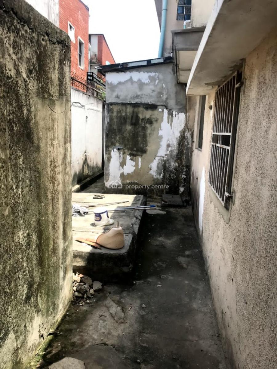 9 Bedroom Detached Duplex with 3 Rooms Bq, Vi, Victoria Island (vi), Lagos, Detached Duplex for Rent