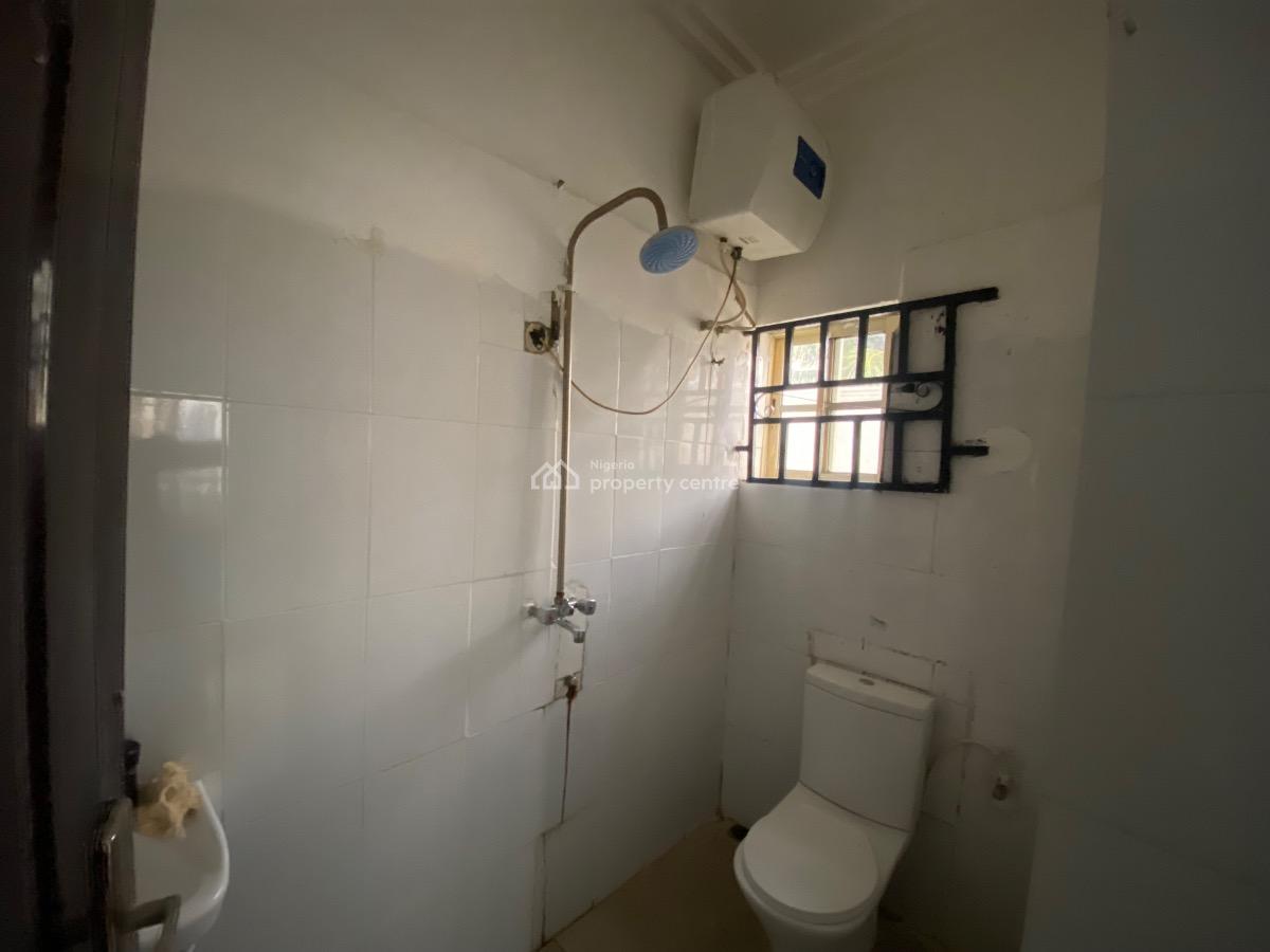 2 Bedroom Flat (upstairs/downstairs), General Paint, Pepperoni, Sangotedo, Ajah, Lagos, Flat / Apartment for Rent