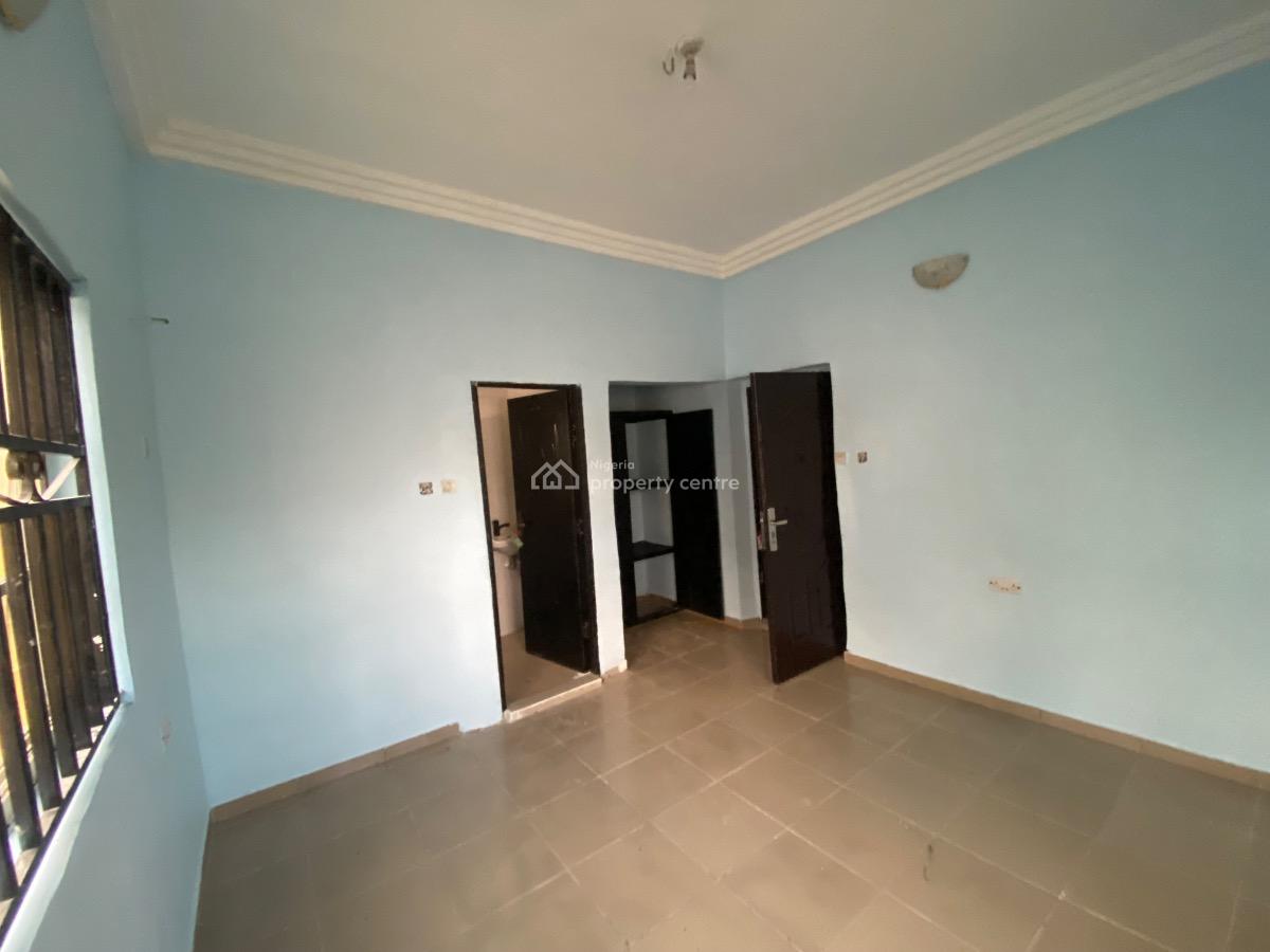 2 Bedroom Flat (upstairs/downstairs), General Paint, Pepperoni, Sangotedo, Ajah, Lagos, Flat / Apartment for Rent