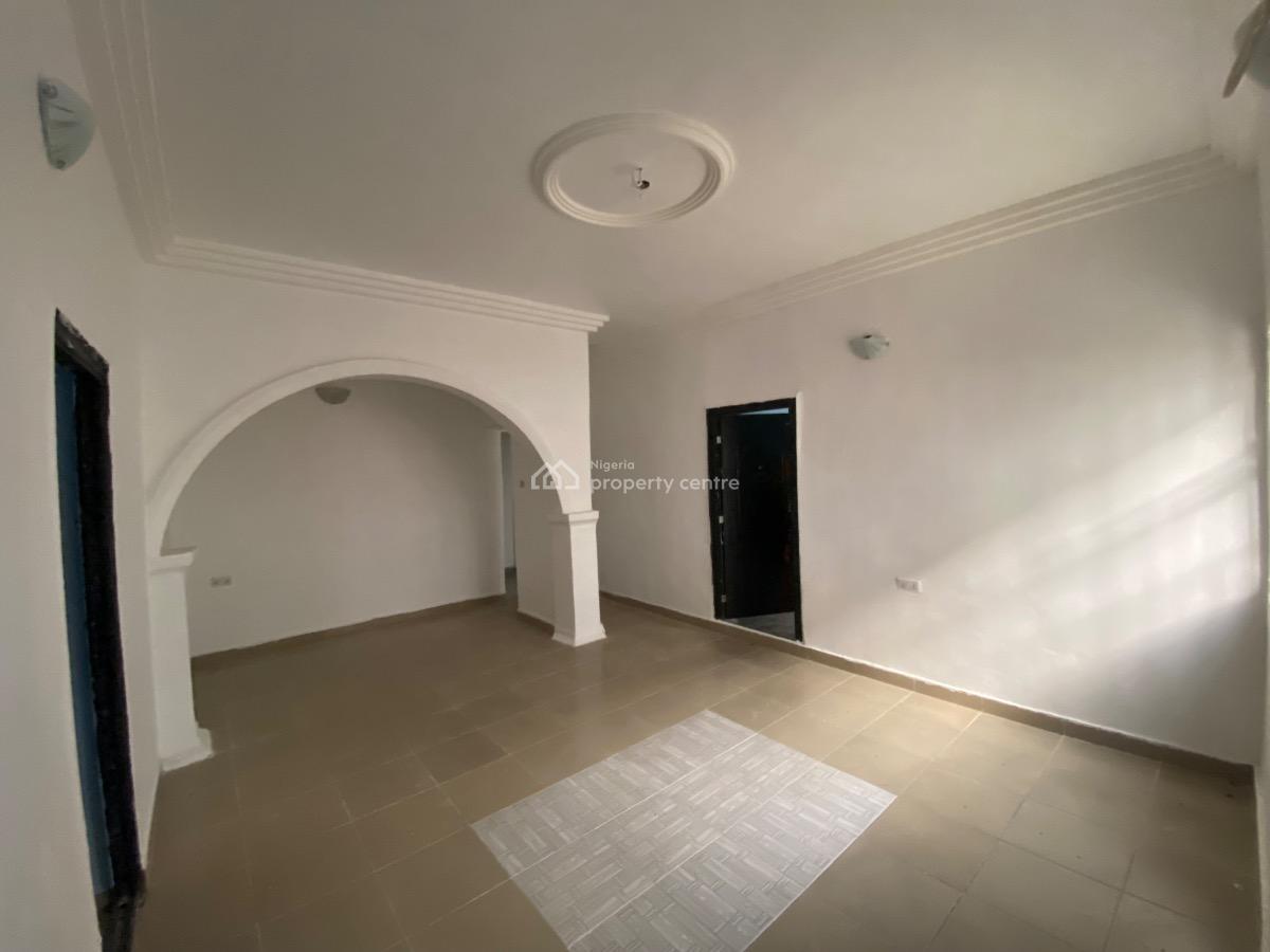 2 Bedroom Flat (upstairs/downstairs), General Paint, Pepperoni, Sangotedo, Ajah, Lagos, Flat / Apartment for Rent