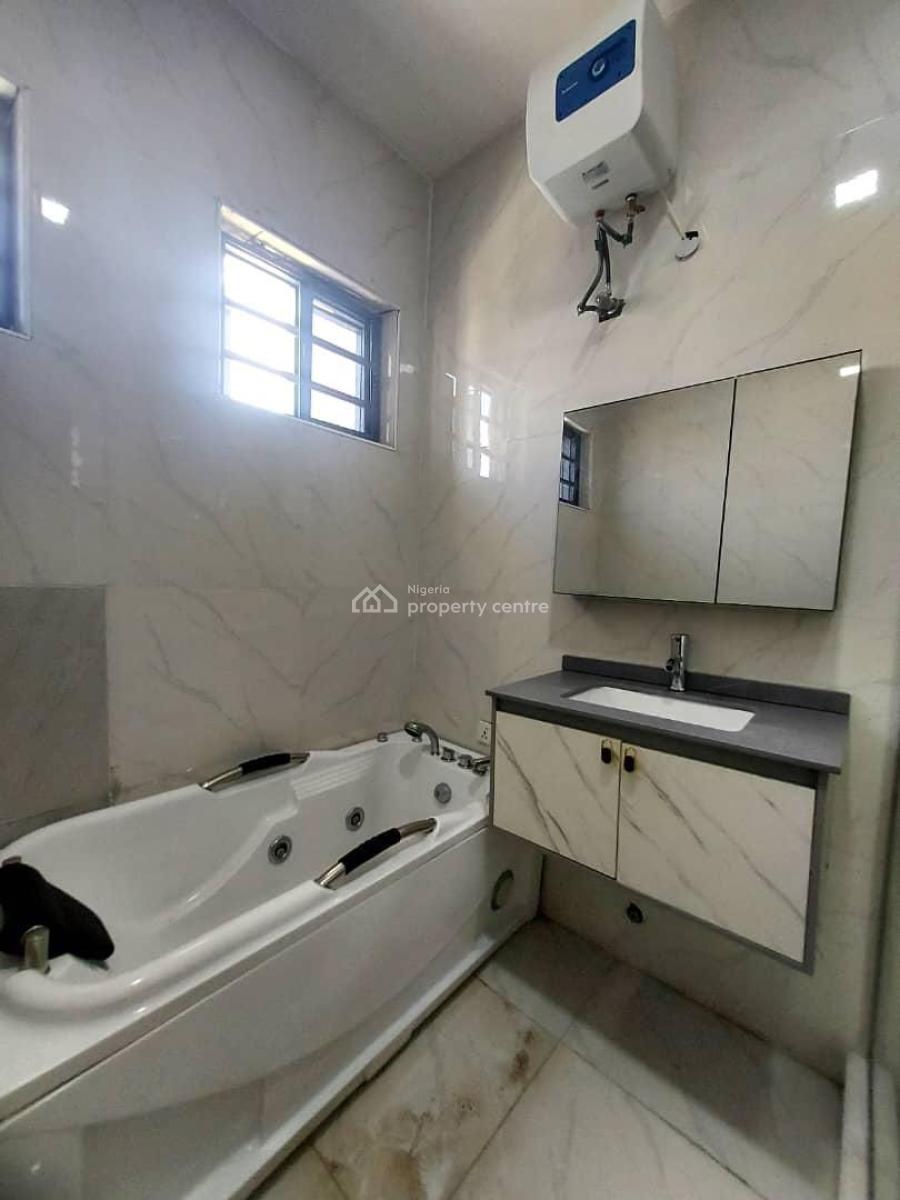 4 Bedroom Terrace, Off Domino Pizza Ologolo Lekki Lagos, Ologolo, Lekki, Lagos, Semi-detached Duplex for Rent