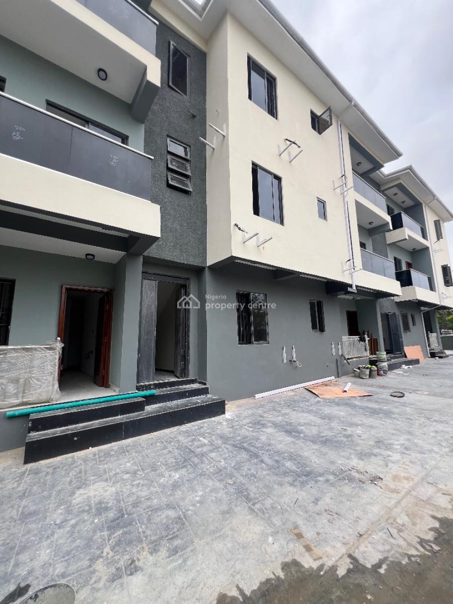 Newly Built 2bedroom Flat at Lekki Phase 1 All Rooms Are En-suite ., Off Bisola Durosinmi Etti Drive Lekki Phase 1, Lekki Phase 1, Lekki, Lagos, Flat / Apartment for Rent