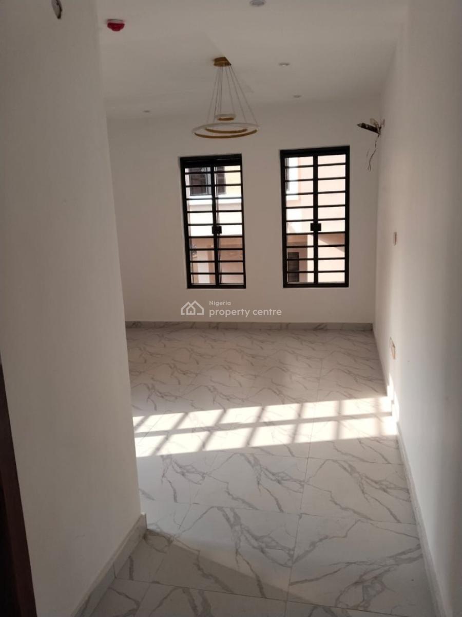 Fully Detached 5 Bed Room + 1 Box Room (6) & Bq*, Omole Phase 1, Ikeja, Lagos, Detached Duplex for Sale