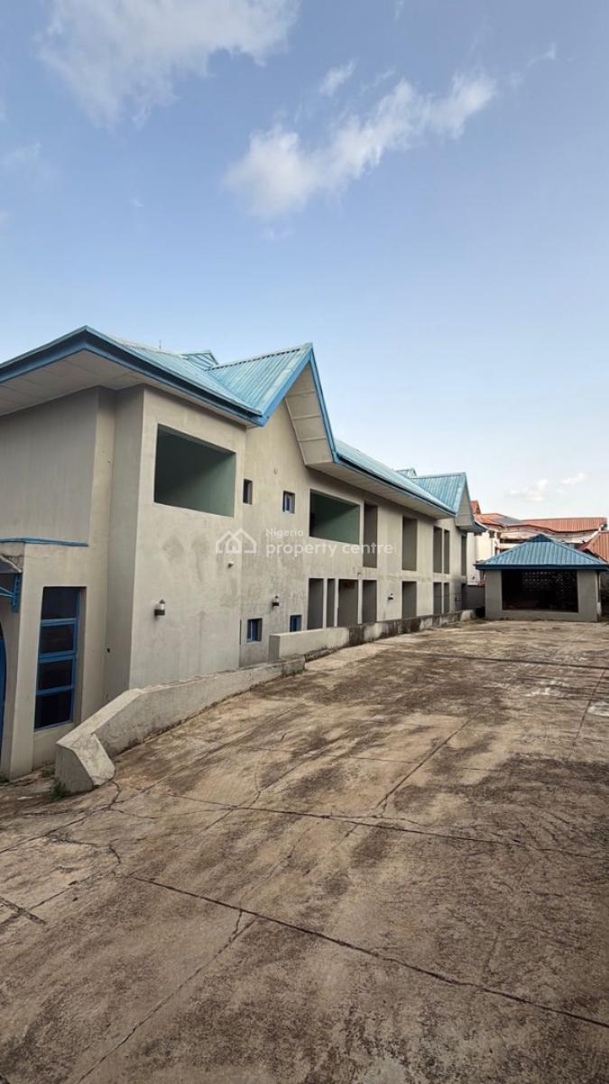 for Lease  22 Rooms ( Offices)  6bed Duplex  3room Bq 2 Conference Roo, Wuse 2, Abuja, Plaza / Complex / Mall for Rent