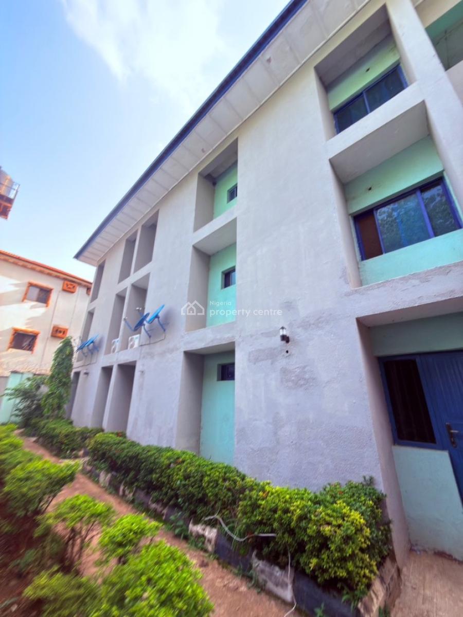 for Lease  22 Rooms ( Offices)  6bed Duplex  3room Bq 2 Conference Roo, Wuse 2, Abuja, Plaza / Complex / Mall for Rent