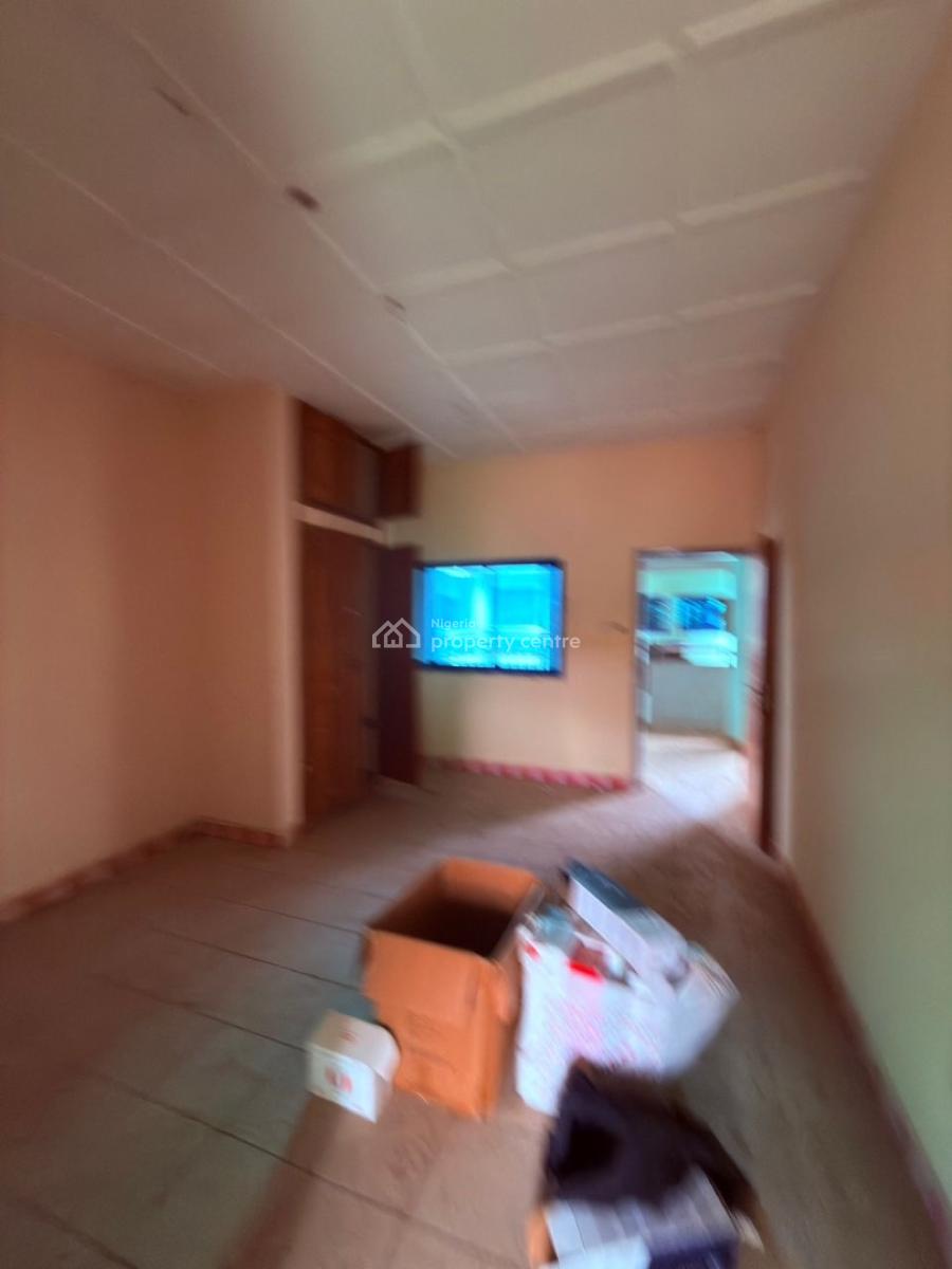 for Lease  22 Rooms ( Offices)  6bed Duplex  3room Bq 2 Conference Roo, Wuse 2, Abuja, Plaza / Complex / Mall for Rent
