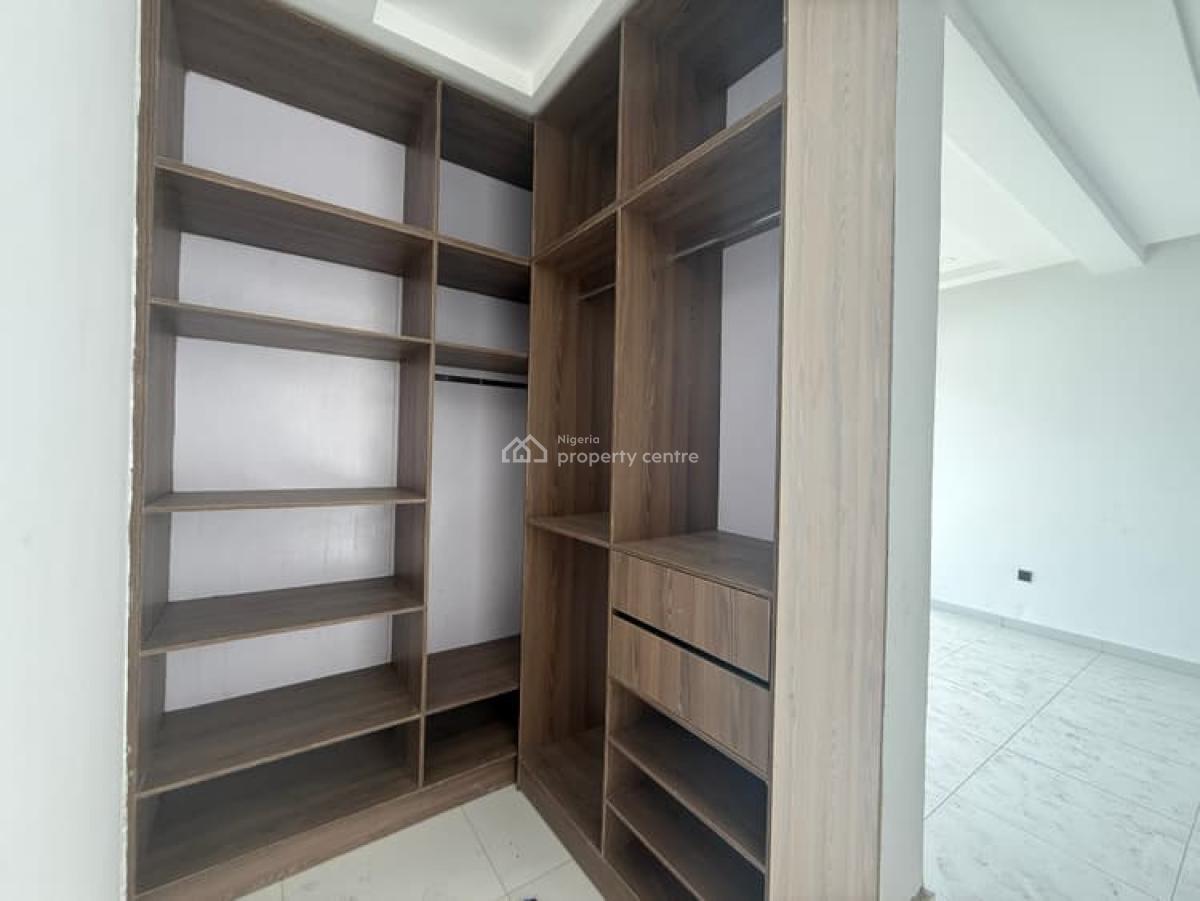 2 Bedroom Apartment, Ikate, Lekki, Lagos, Block of Flats for Sale
